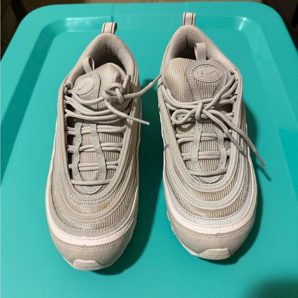 Nike Kids' Cream and Gray Sneakers